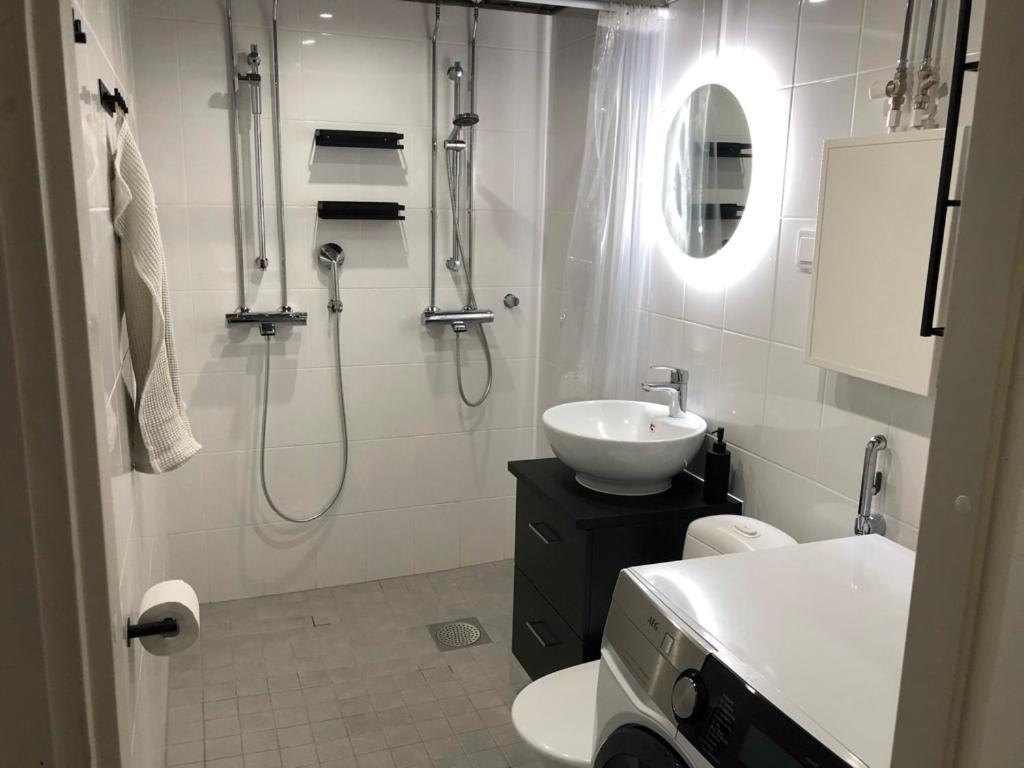 Northern Lights Center Apartment 罗瓦涅米 外观 照片